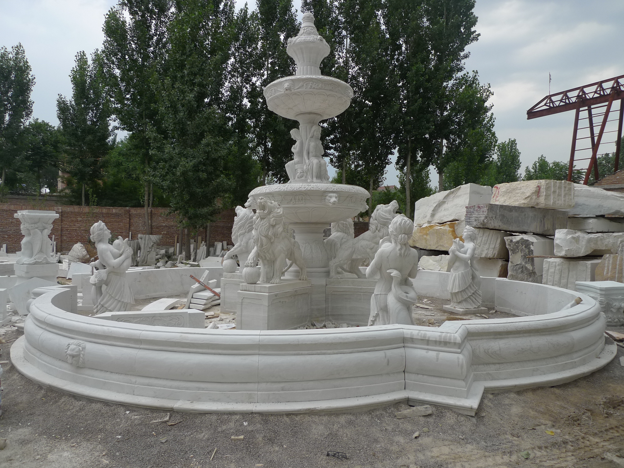 Outdoor garden decoration natural marble animal and character fountain marble sculpture
