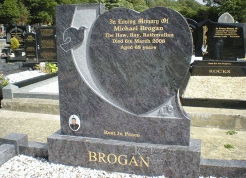 Customized Granite Heart-shaped Tombstone