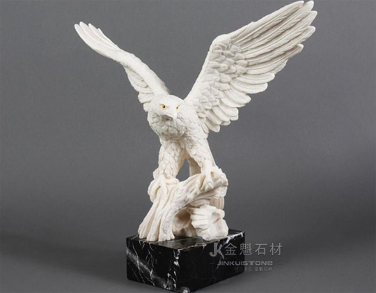 Incorporating Marble Animal Sculptures Into Your Home Decor